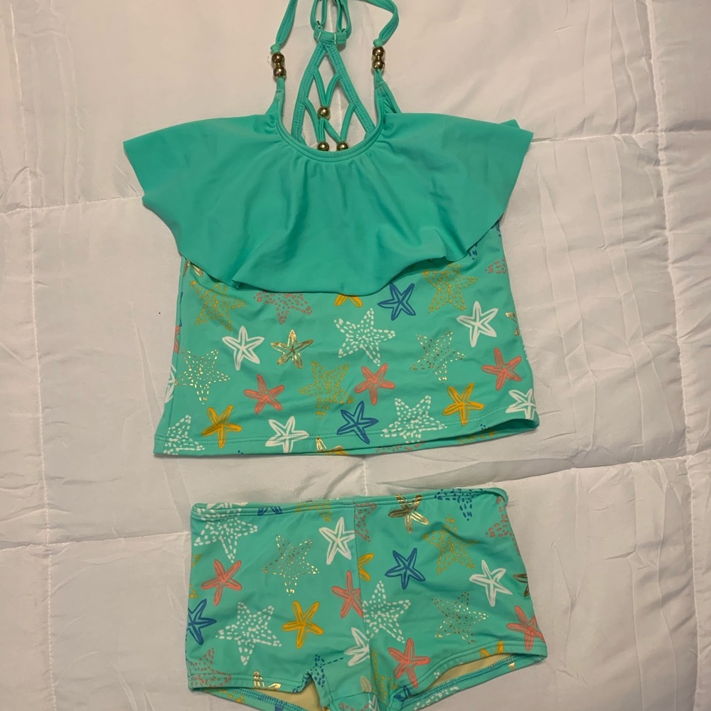 LAND’S END Girls 2 piece, “boyfriend” bottom
